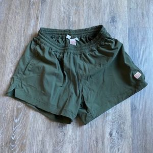 Topo Designs Global Short S